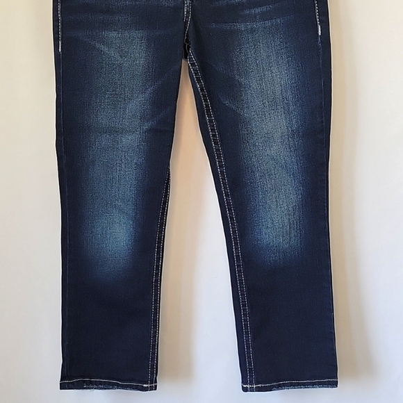 Silver Jeans Suki Mid Capri Dark Wash Size 28 - Picture 6 of 13